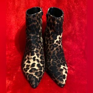 Madden Girl Leopard Bootie
Brand new - excellent condition
Women’s - Size 7